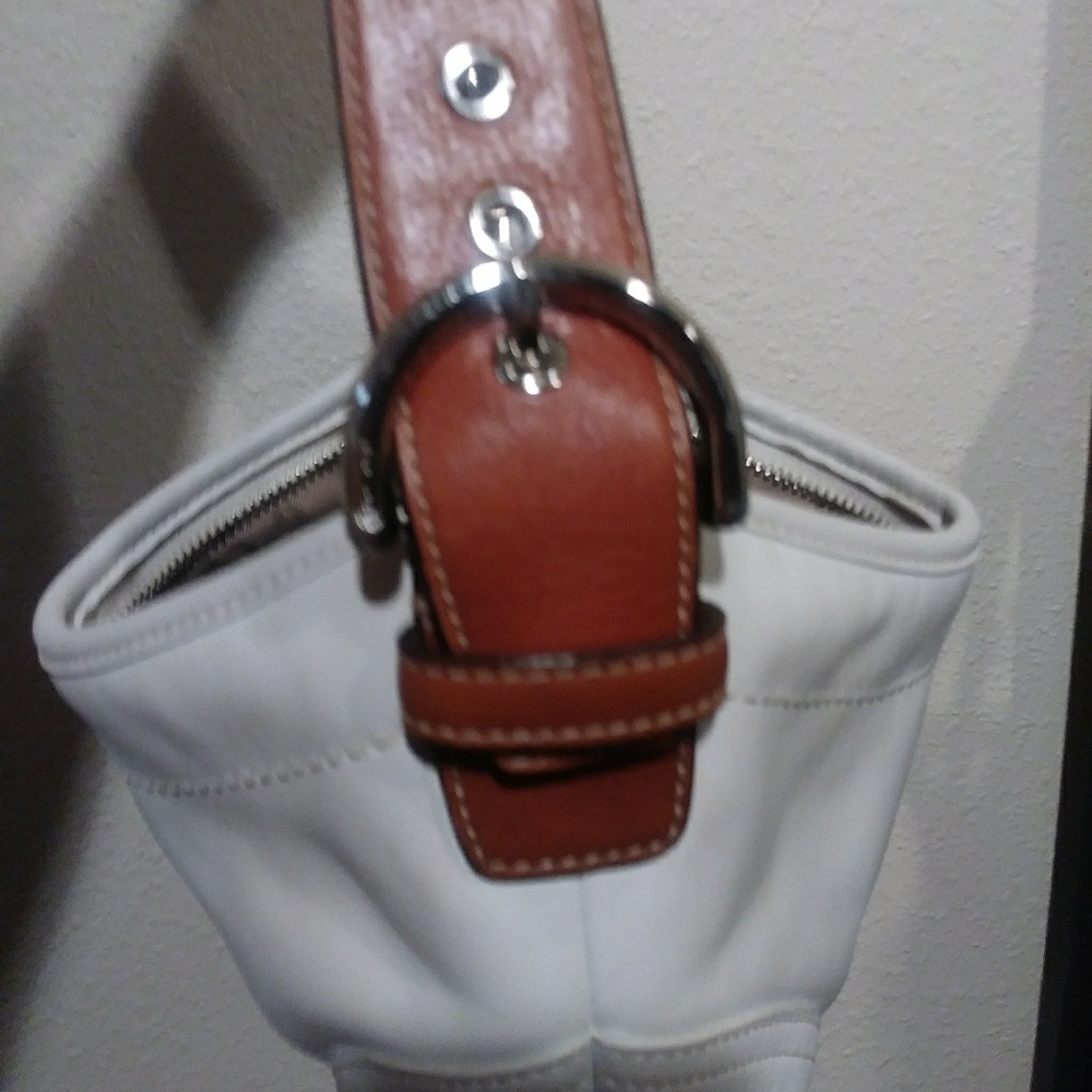 COACH leather shoulderbag - Picture 6 of 7